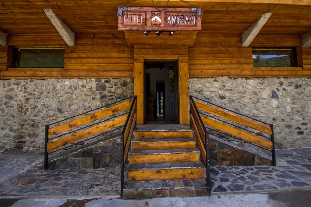 Mestia Hotel Amirani Buitenkant foto